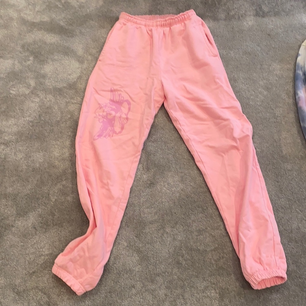 Boys lie sweats